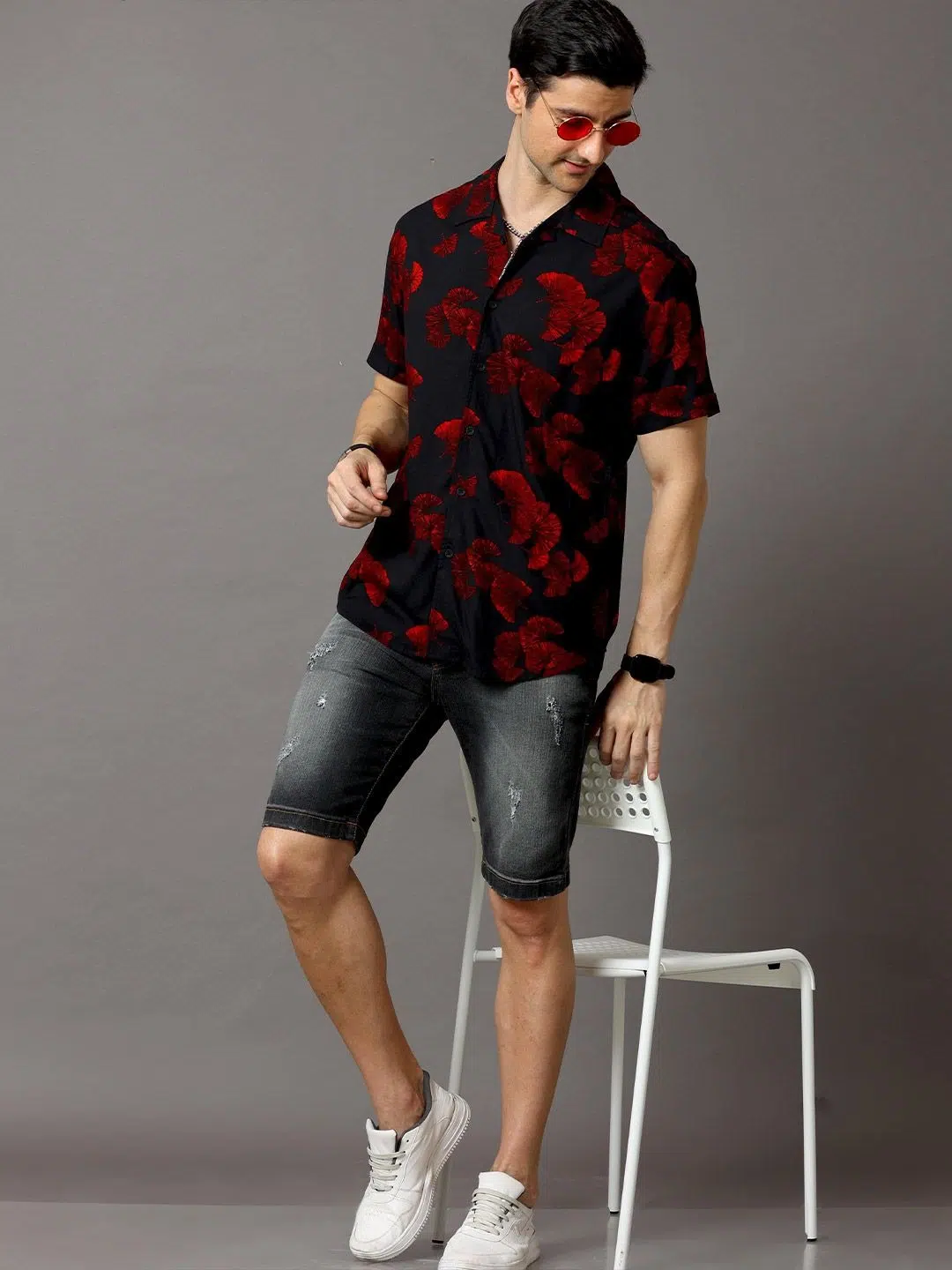 Men's Black Slim-Fit Floral-Print Shirt – Style 142