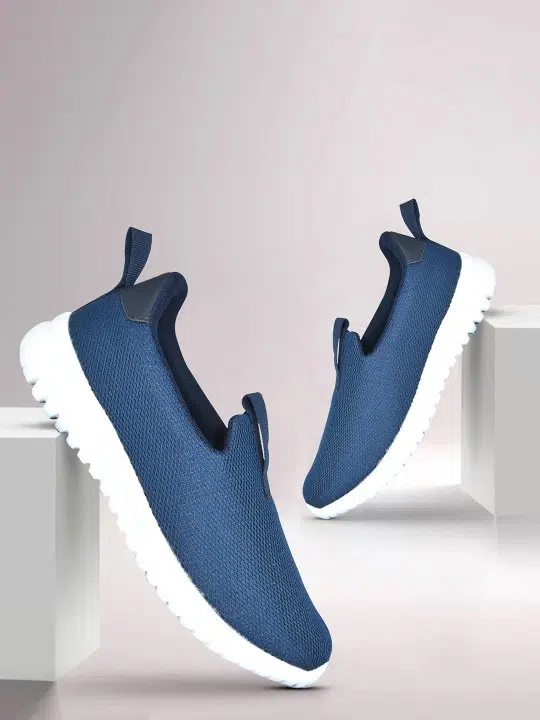 Men's Lightweight Textured Mesh Slip-On Sneakers – Style 388