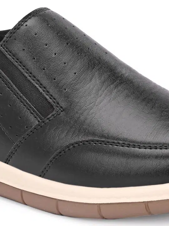 Men's Perforated Sneakers – Style 042