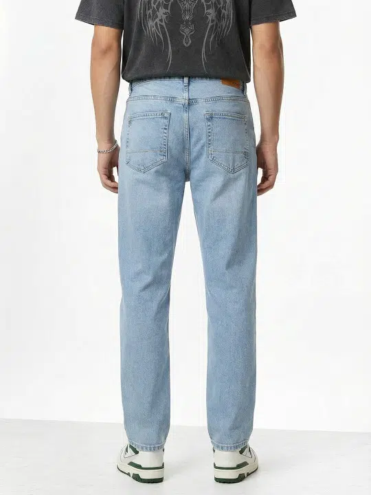 Men's Regular-Fit Light-Fade Stretch Jeans – Style 582