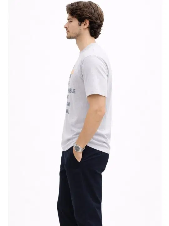 Men's Regular-Fit Typography-Print T-Shirt – Style 702