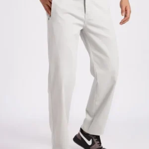Men's Relaxed-Fit Mid-Rise Stretch Jeans – Style 990