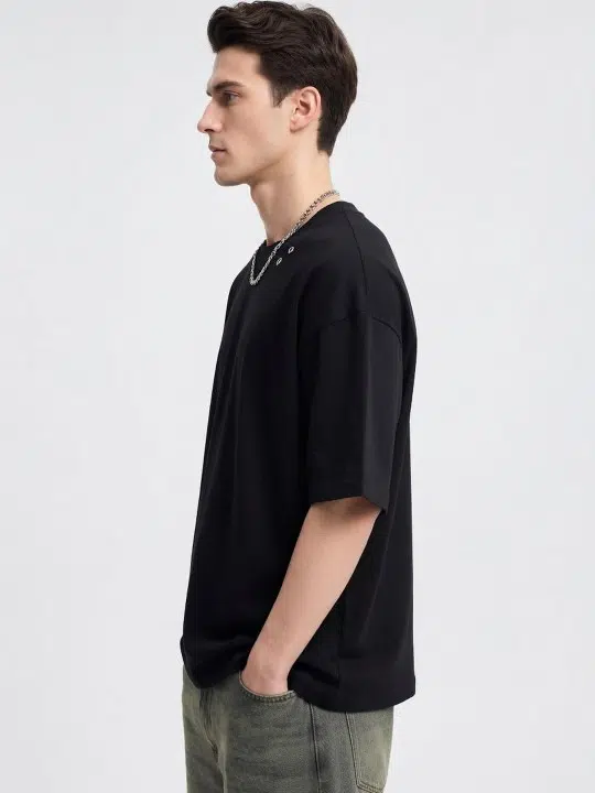 Men's Relaxed-Fit T-Shirt – Style 007