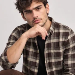 Men's Slim-Fit Check Shirt – Style 403