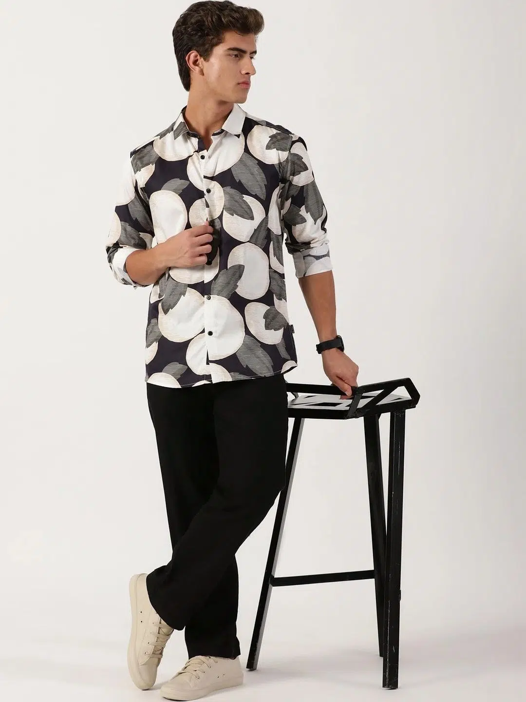 Men's Slim-Fit Print Shirt – Style 027