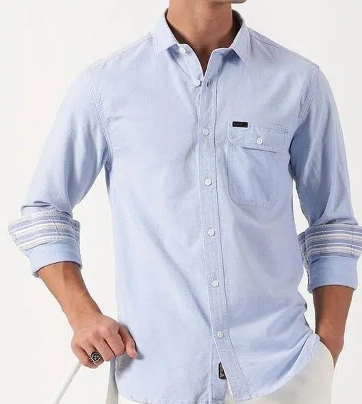 Men's Slim-Fit Shirt – Style 028