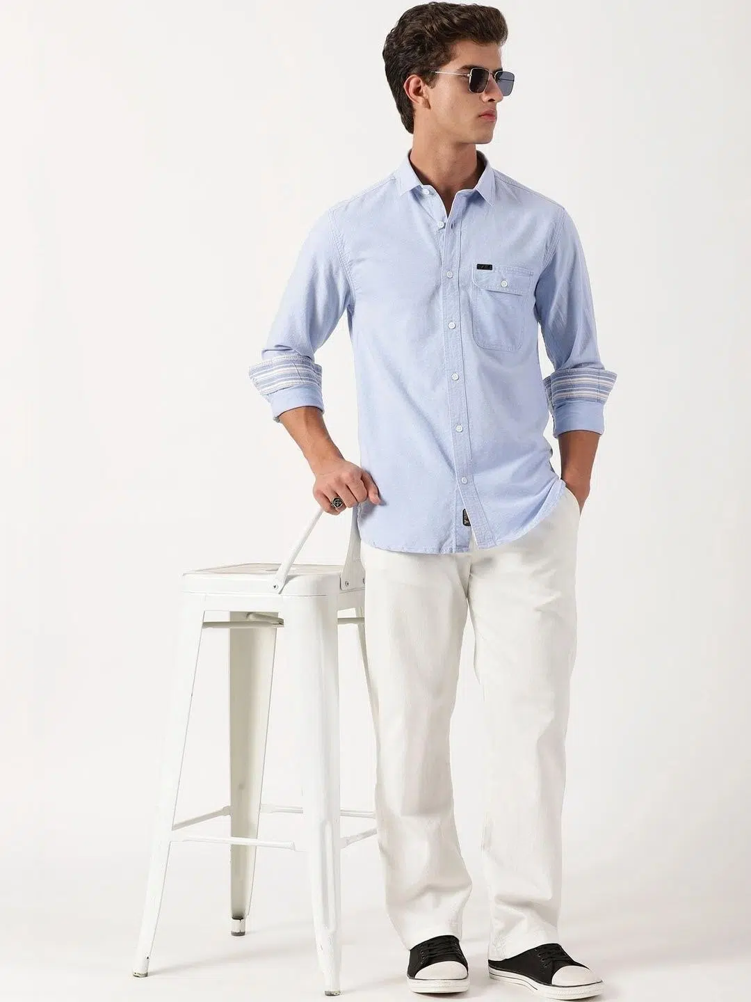 Men's Slim-Fit Shirt – Style 028