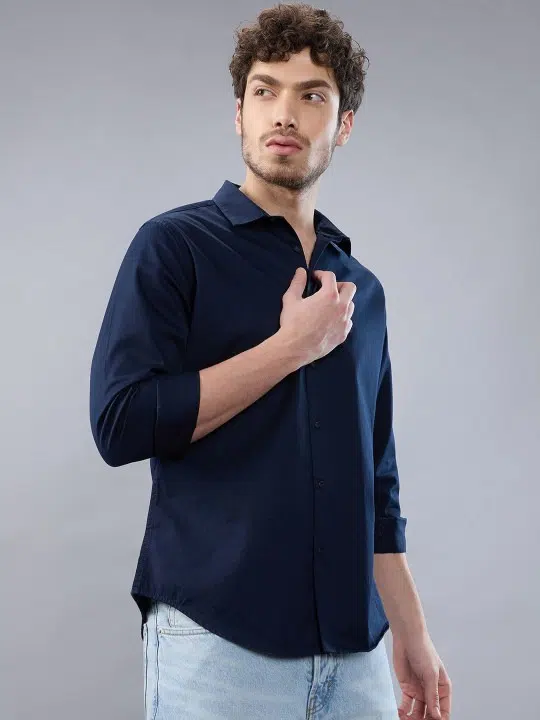Men's Slim-Fit Shirt – Style 483
