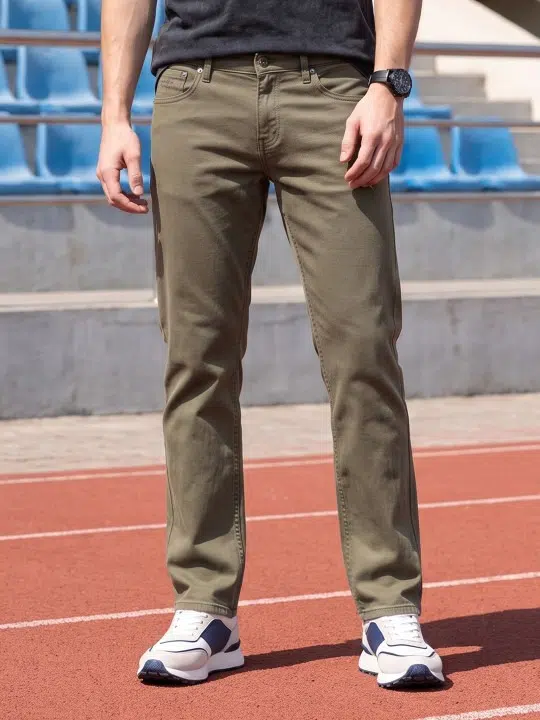 Men's Straight-Fit Jeans – Style 435