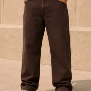 Men's Straight-Fit Mid-Rise Stretch Jeans – Style 038