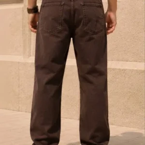 Men's Straight-Fit Mid-Rise Stretch Jeans – Style 038