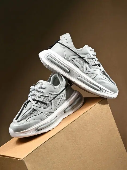 Men's Textured Sneakers – Style 082
