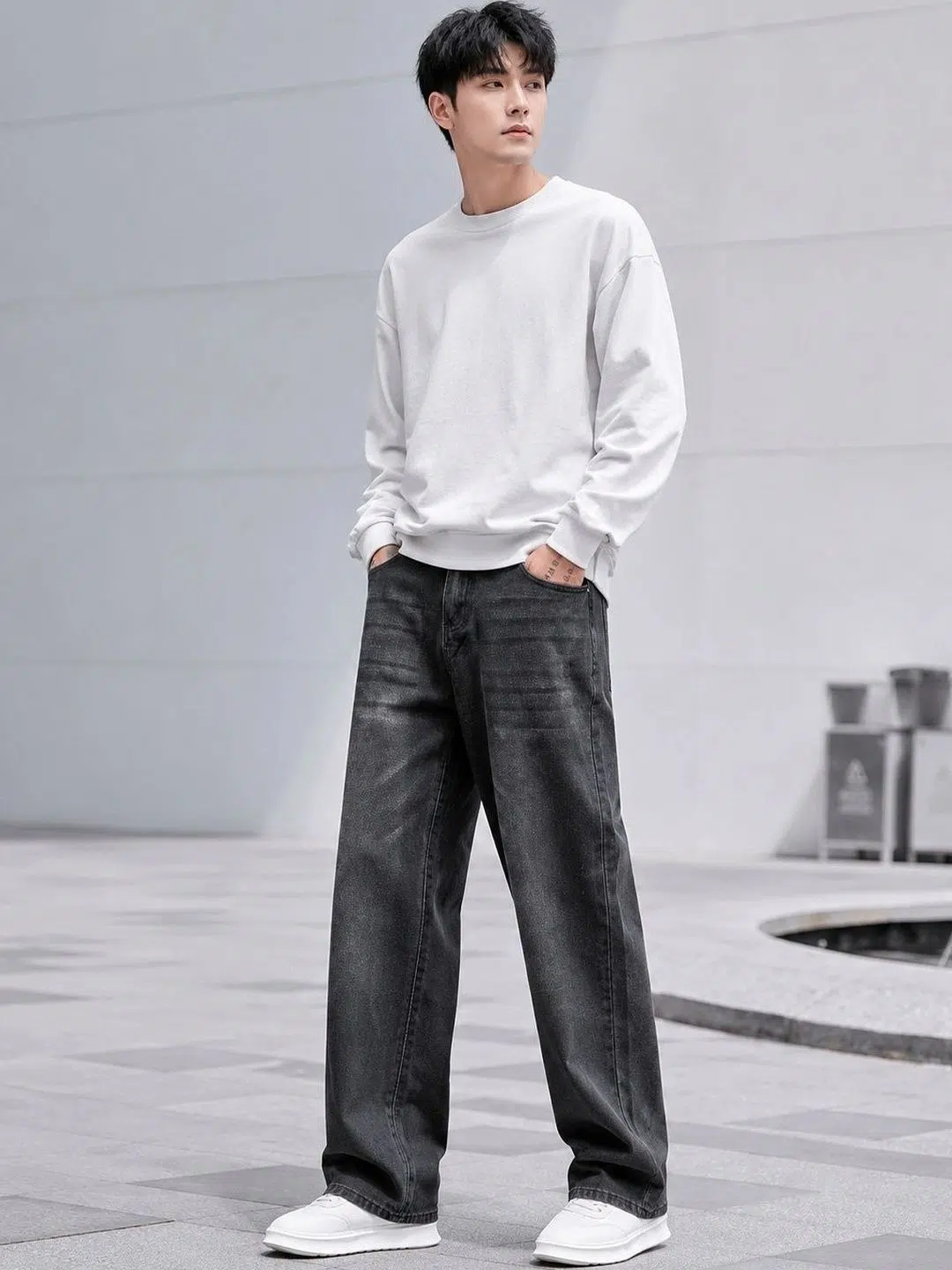 Men's Wide Leg Mid-Rise Light-Fade Stretch Jeans – Style 249