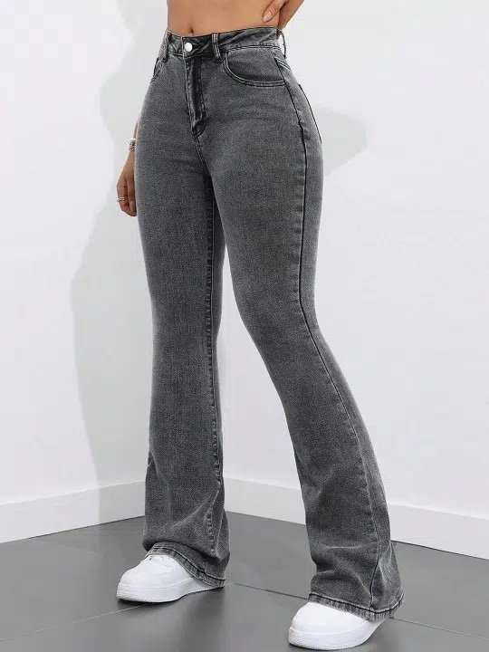 Women's Flared High-Rise Light-Fade Stretch Jeans – Style 810