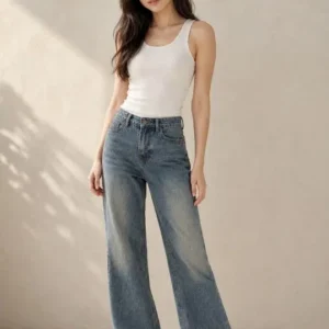 Women's Regular-Fit High-Rise Distressed Stretch Jeans – Style 138
