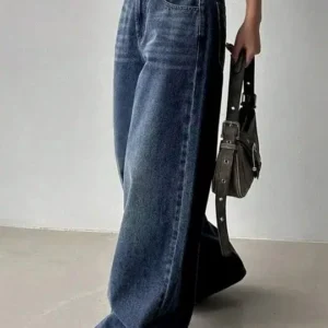 Women's Regular-Fit High-Rise Stretch Jeans – Style 124